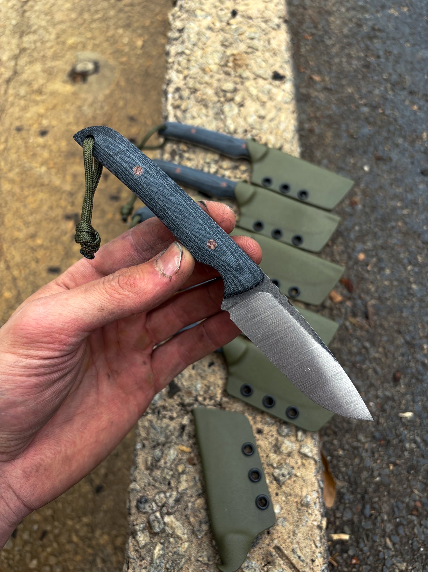 Drop Point Daggers- Magnacut