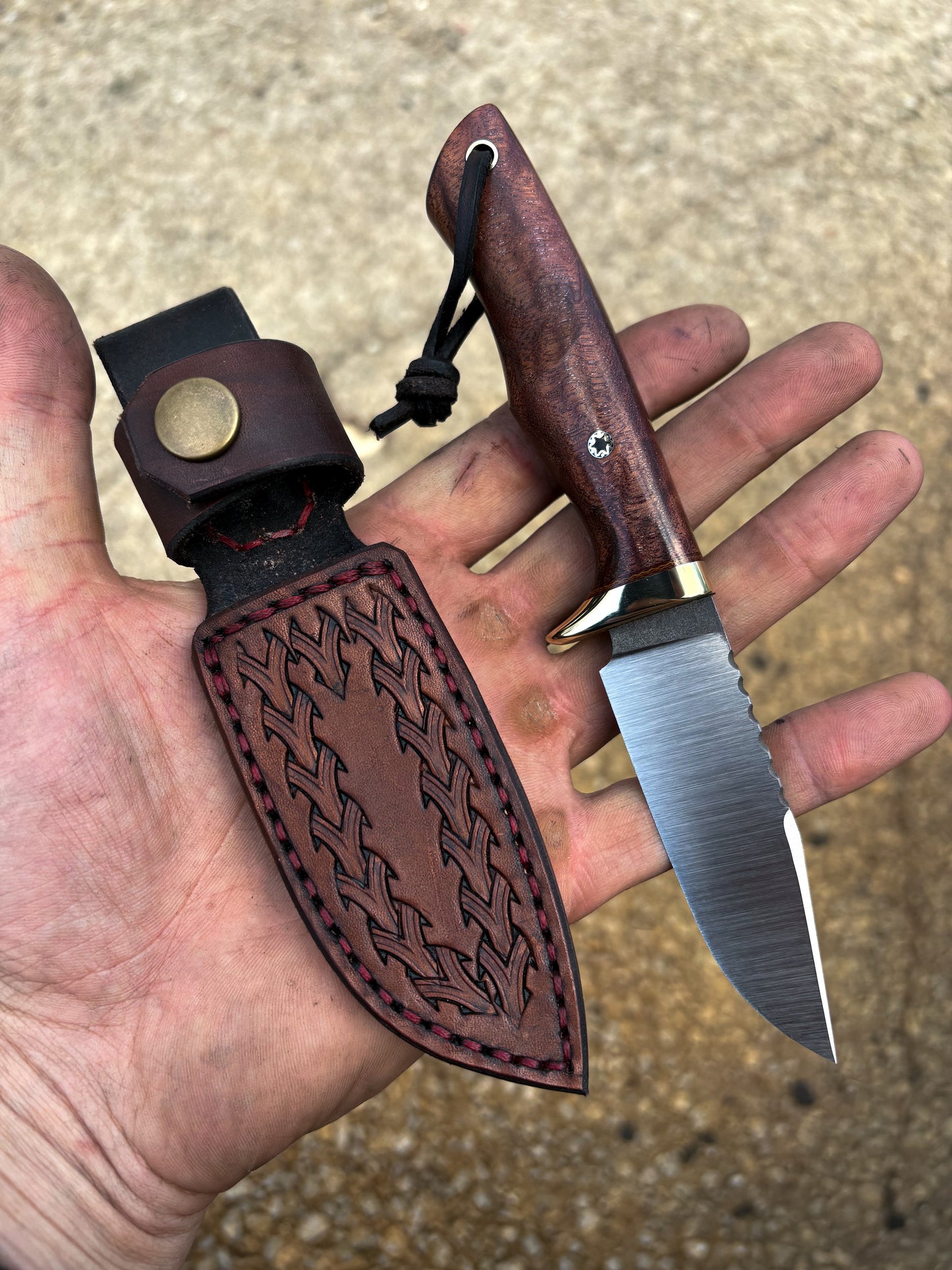 CPM-S30V Hidden tang Hunter