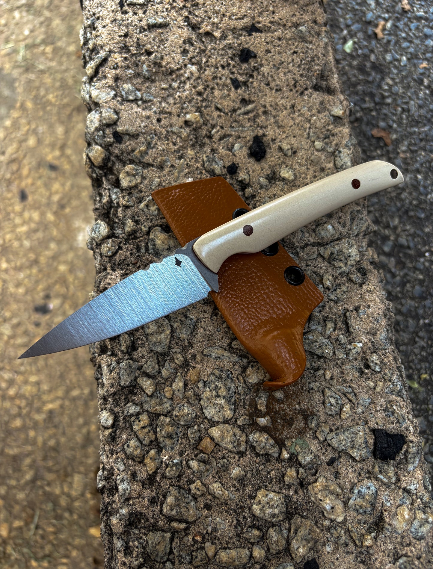 CPM-S90V Daggers